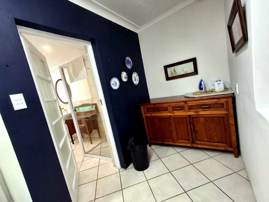 7 Bedroom Property for Sale in Baysville Eastern Cape